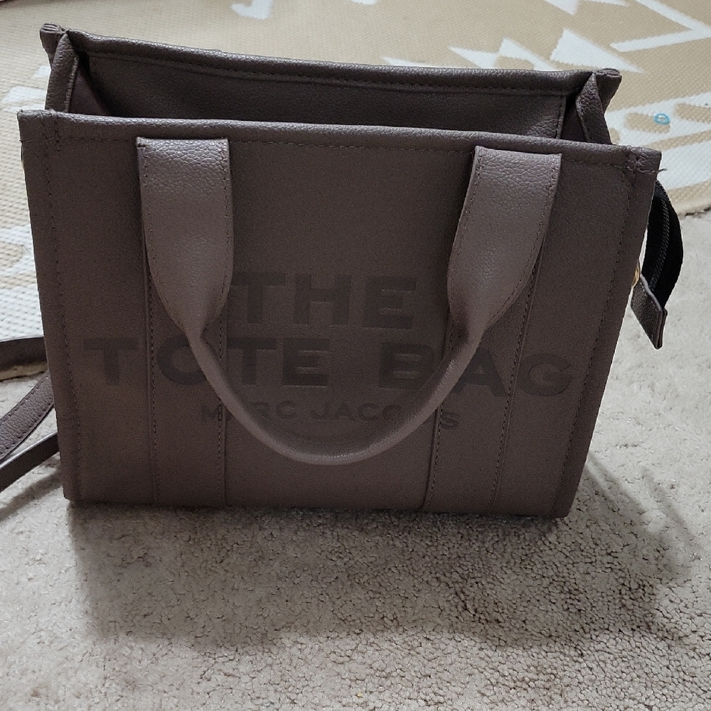 Marc Jacobs Gray Messenger Bag
